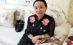 一边抽插一插吸奶